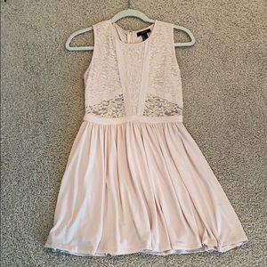 Forever 21 blush pink lace dress